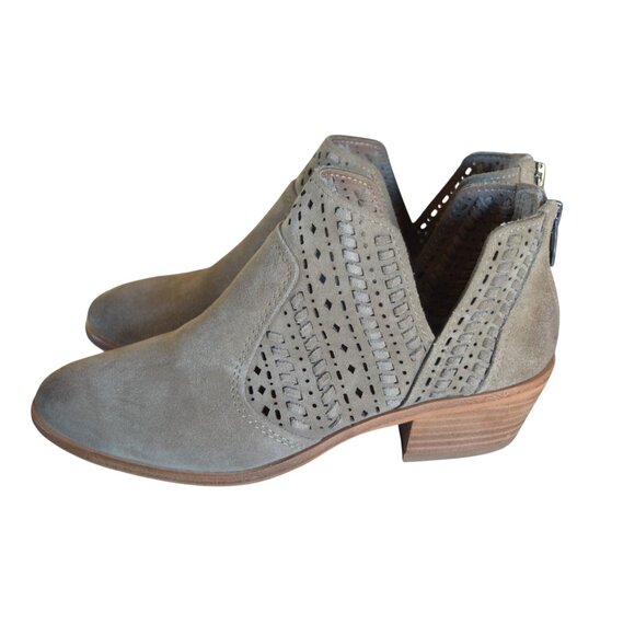 Vince Camuto Prasata Bootie Gray Perforated Block Heel Women's Size 7.5 Bohemian - Picture 4 of 9